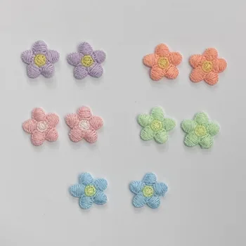 50 ШТ. Милые маленькие цветы с пятью лепестками, аксессуары для детского головного убора, декоративные аксессуары, 2 см, наклейки из ткани с яркими цветами